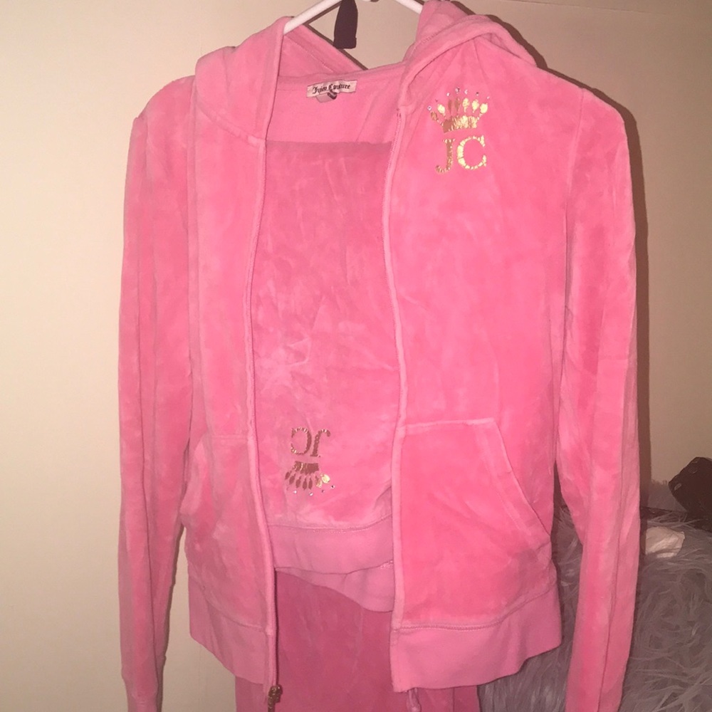 Barbie pink sweatsuit
